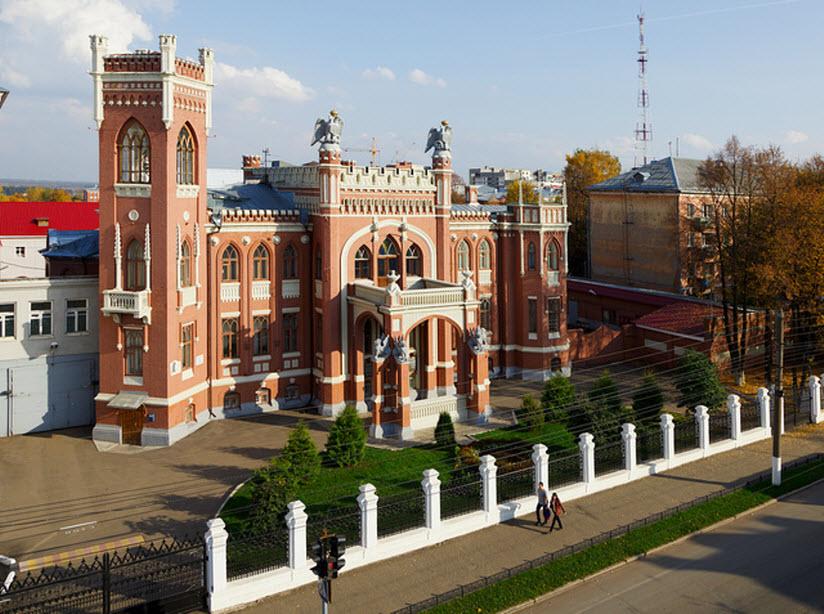 Здания кирова. Дом купца Булычева в Кирове. Особняк купца т. ф. Булычева. Особняк Тихона булычёва в Кирове. Здание купца Булычева в Кирове.