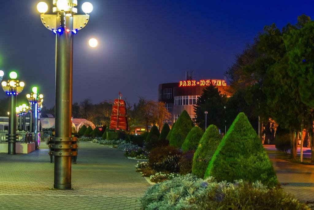 Грин парк анапа 3*. Парк анапа 3. Парк отель анапа набережная. Sunrise park hotel анапа. Анапа центральный парк 30-летия победы.