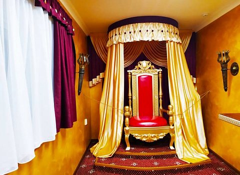 Тронный зал